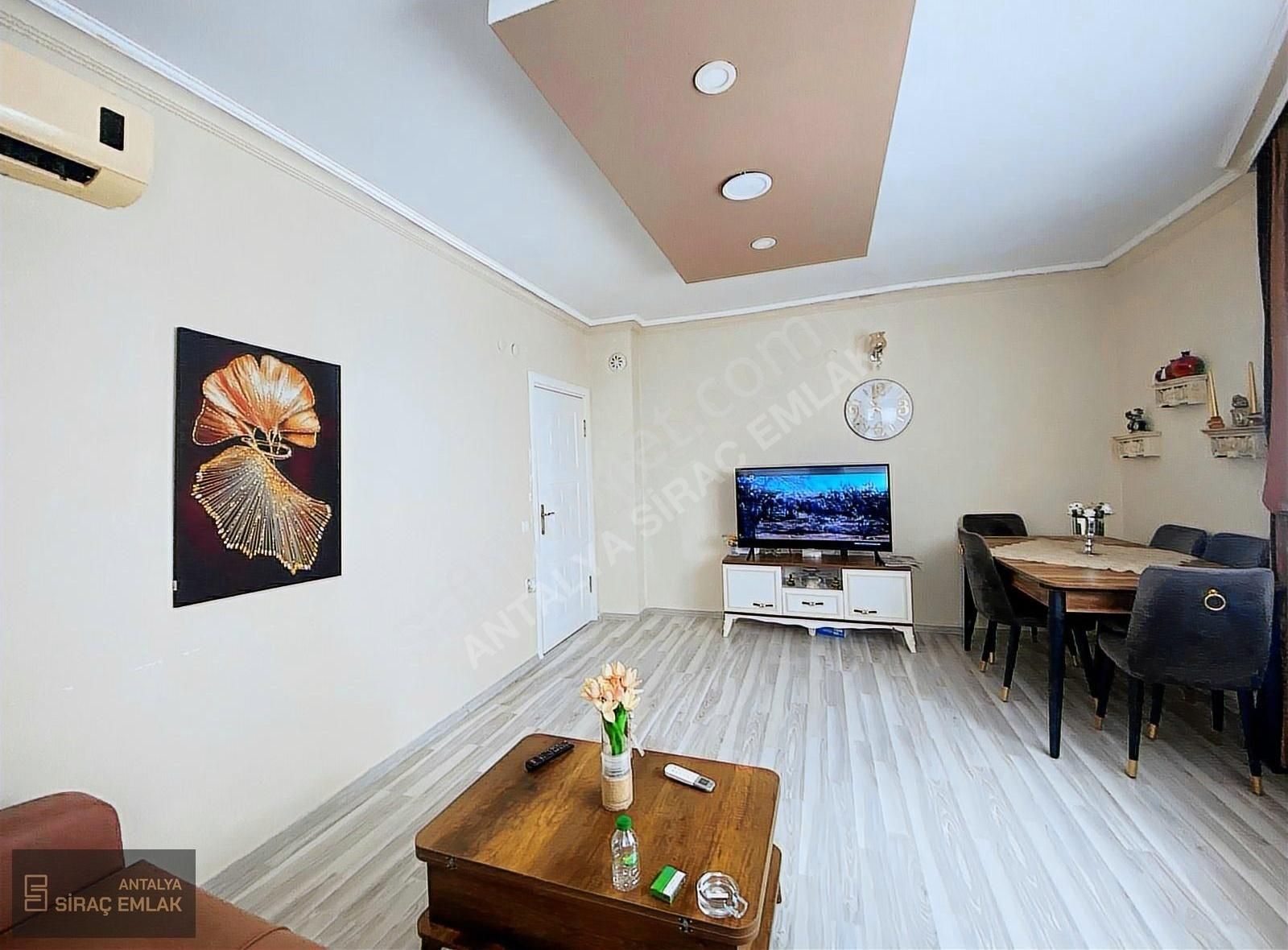 Şehrin Merkezinde 2+1 Asansörlü Satılık Daire