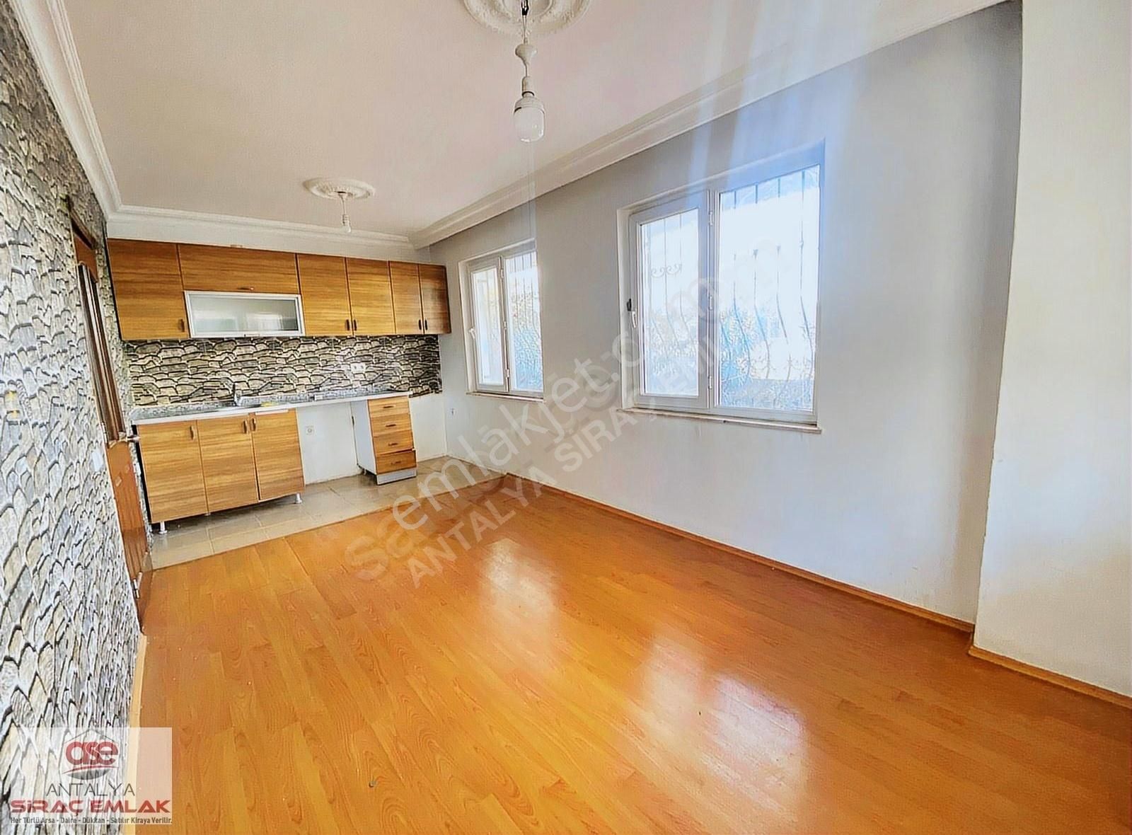 Antalya Muratpaşa Kızılarık Mahallesi 2+1 Satılık Daire - Görsel 15