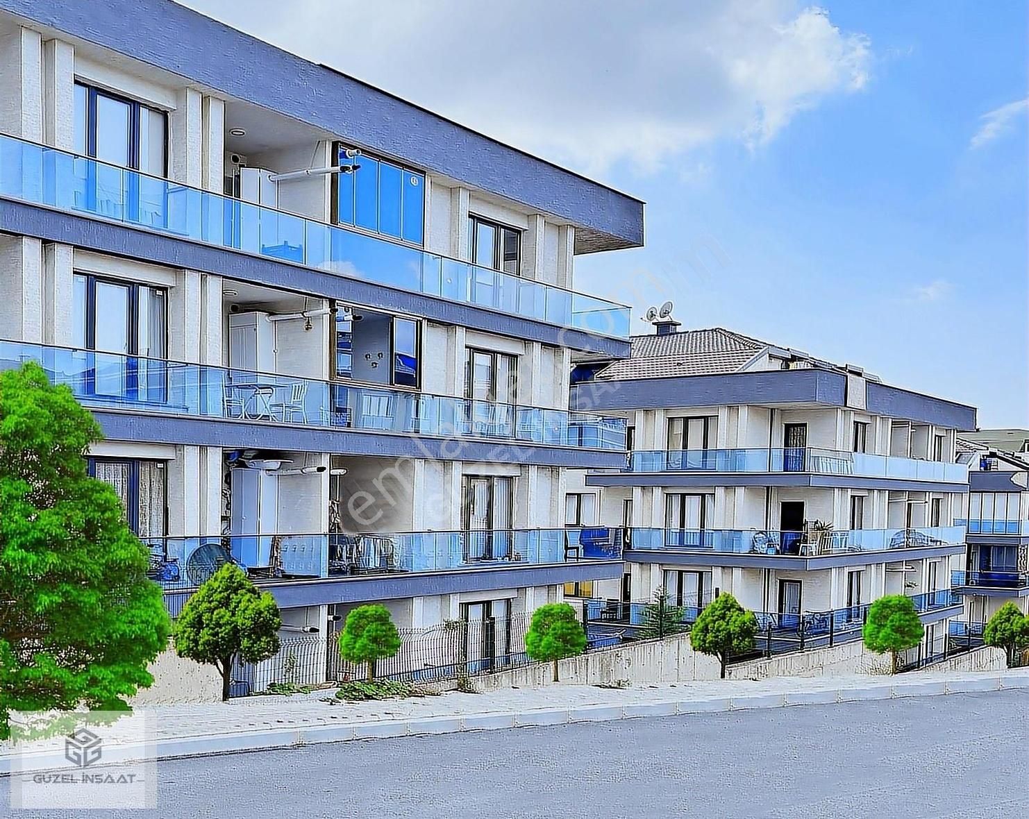Beylikdüzü Adnan Kahveci'de Satılık Site İçerisinde Daire