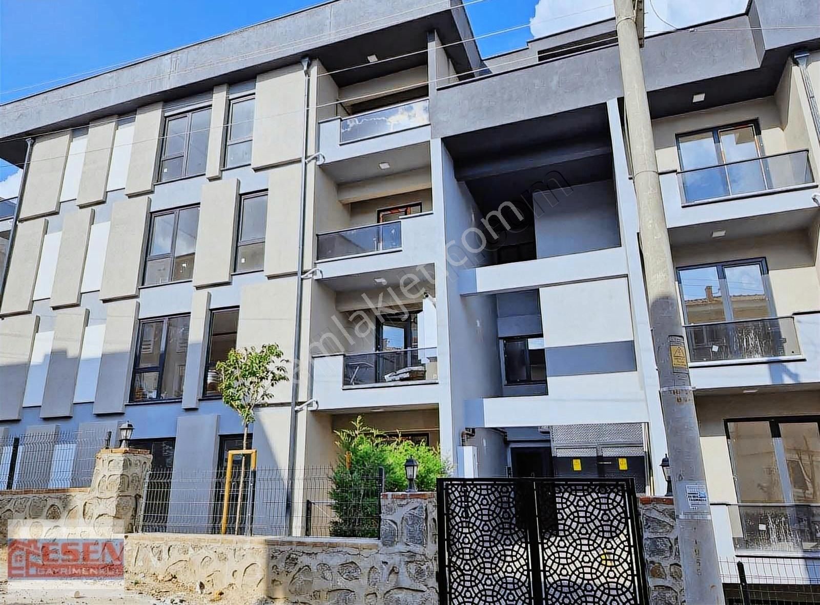 Serdivan Beşköprü Mah. Özel Bahçeli Satılık 3+1 Sıfır Daire