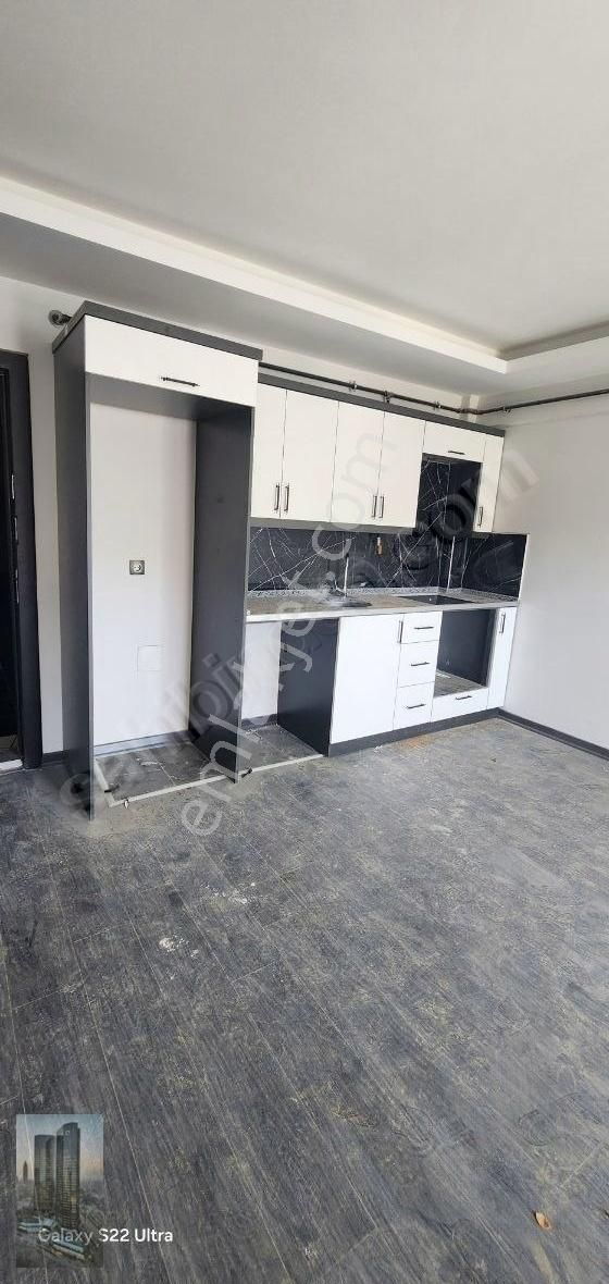 Lev Group'tan Tramvaya 300 Mt Geniş 1+1 - Görsel 8