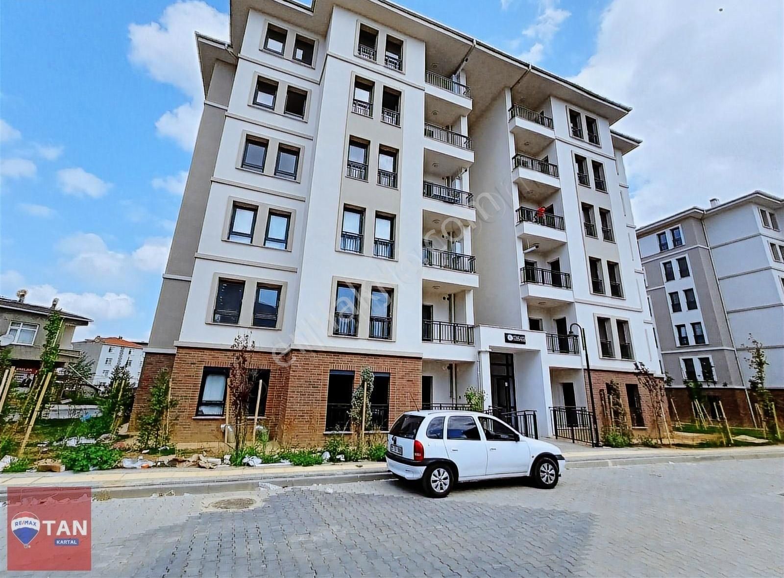 Tuzla Aydınlı Toki 2. Etap Kiralık 2+1 Eşyalı Daire