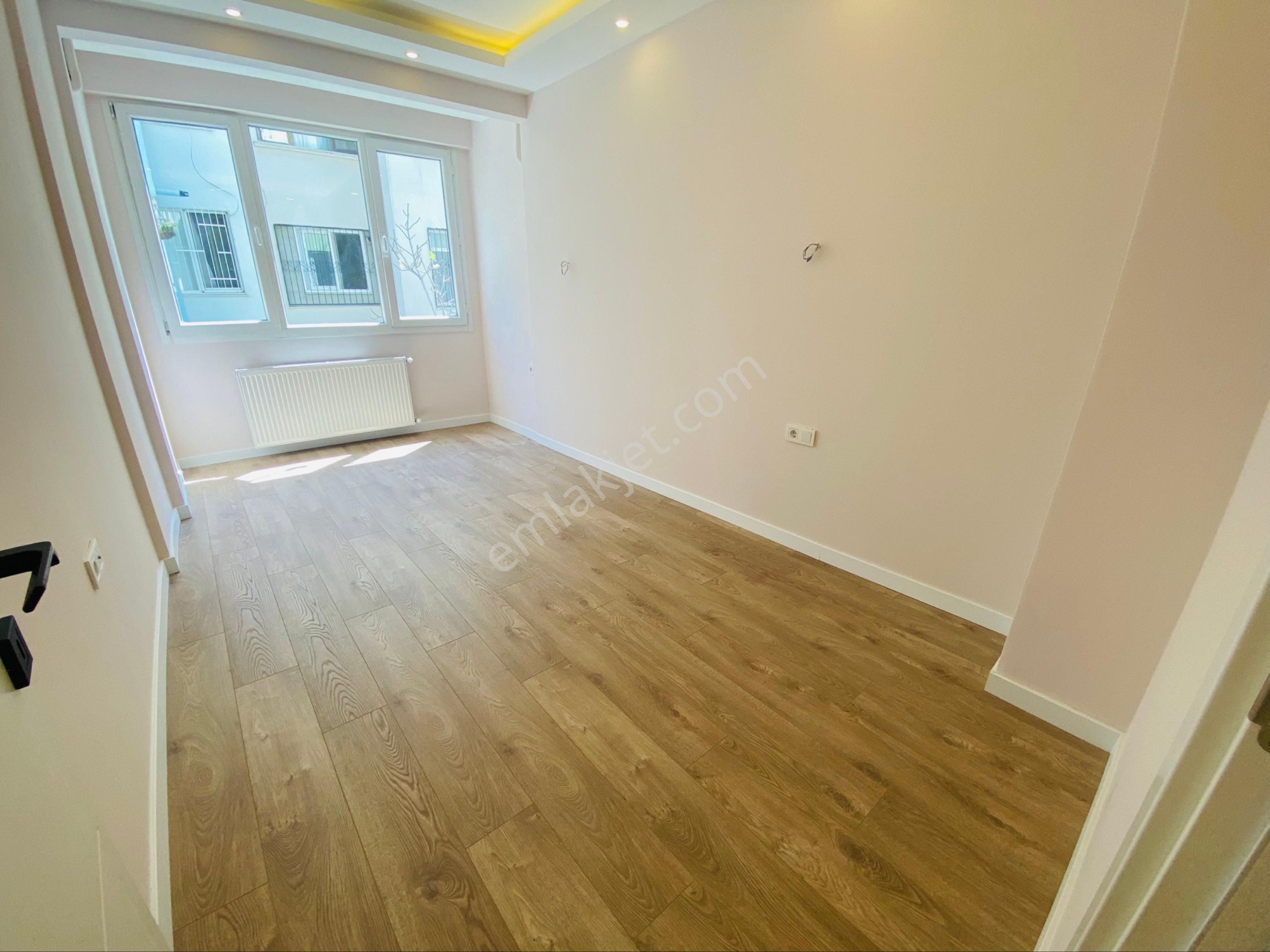 Hatay Askeri Hastane Karşısında 3+1 130m2 Lüks Dekorlu Arakat Köşe Daire - Görsel 13