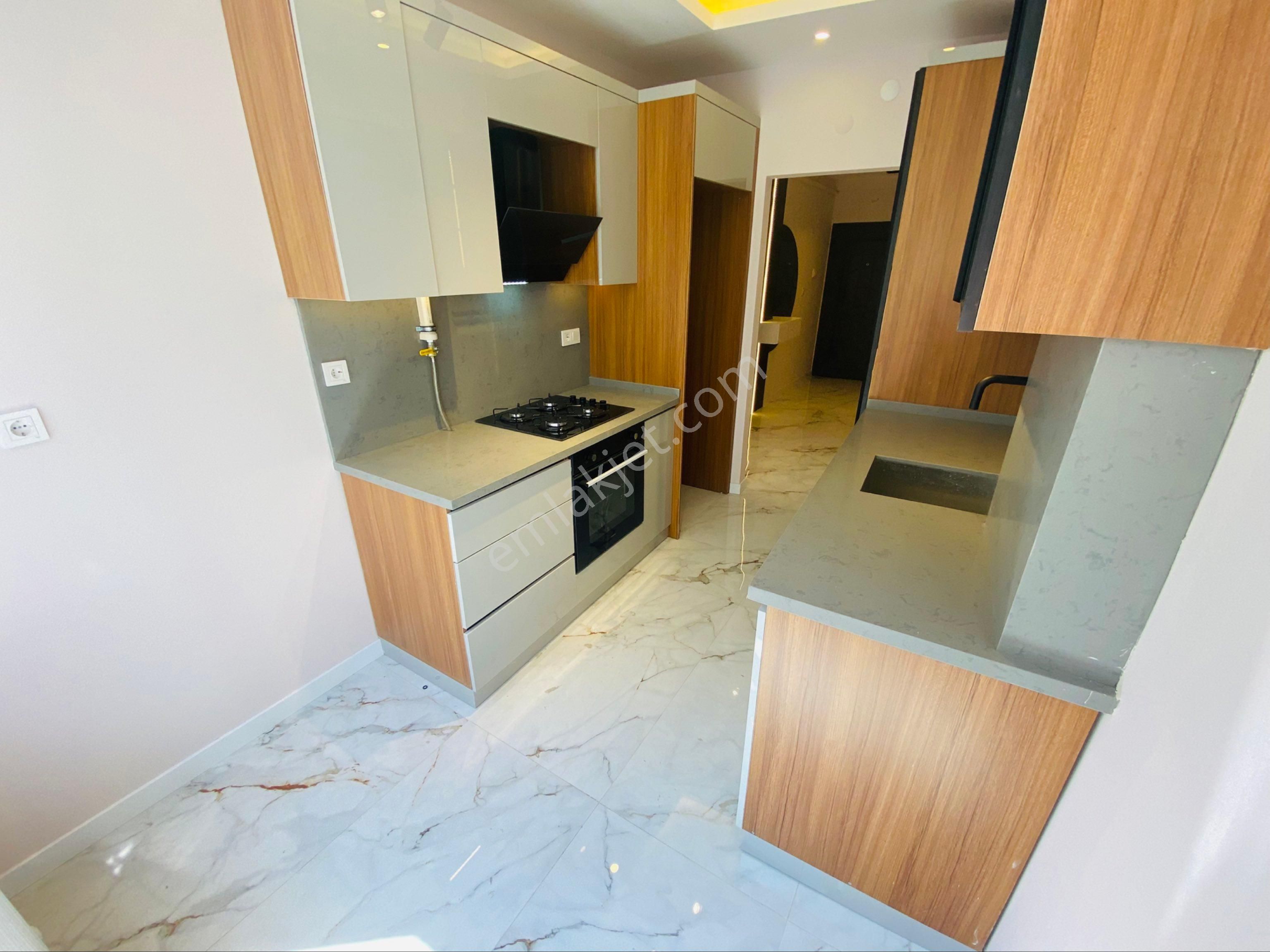 Hatay Askeri Hastane Karşısında 3+1 130m2 Lüks Dekorlu Arakat Köşe Daire - Görsel 8