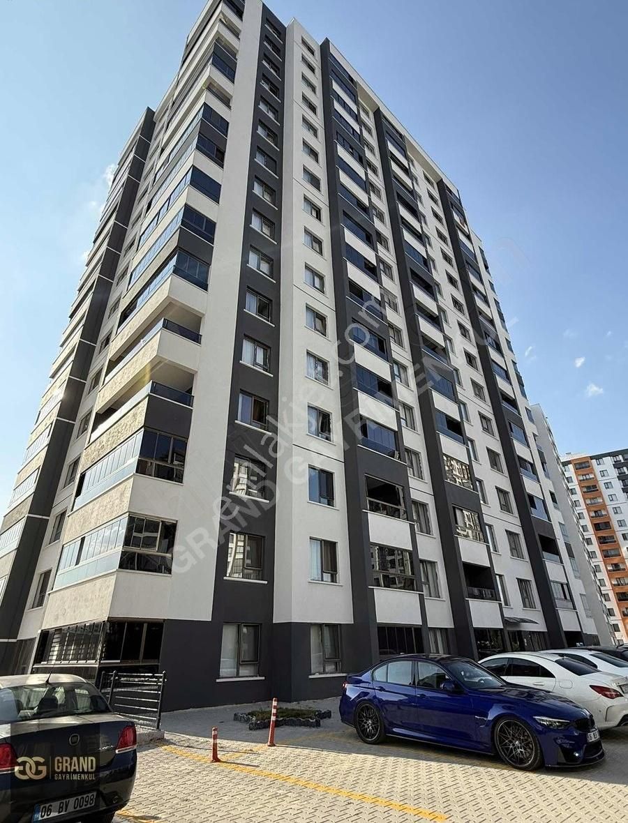 Yeni Batı Mah. Wind Göksu'da 1+1 Kiralık Arakat Lüks Daire