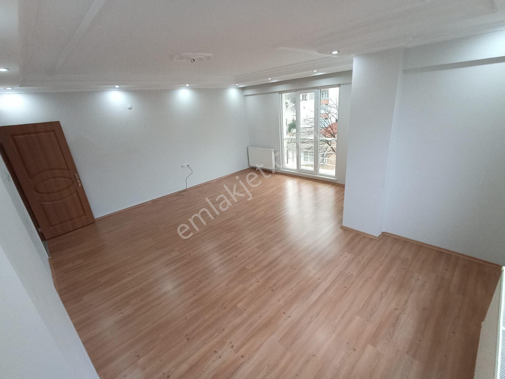 Avantaj Gayrimenkulden Kiralık Daire Merkezi Konumda 3+1 Adalet Mahallesi