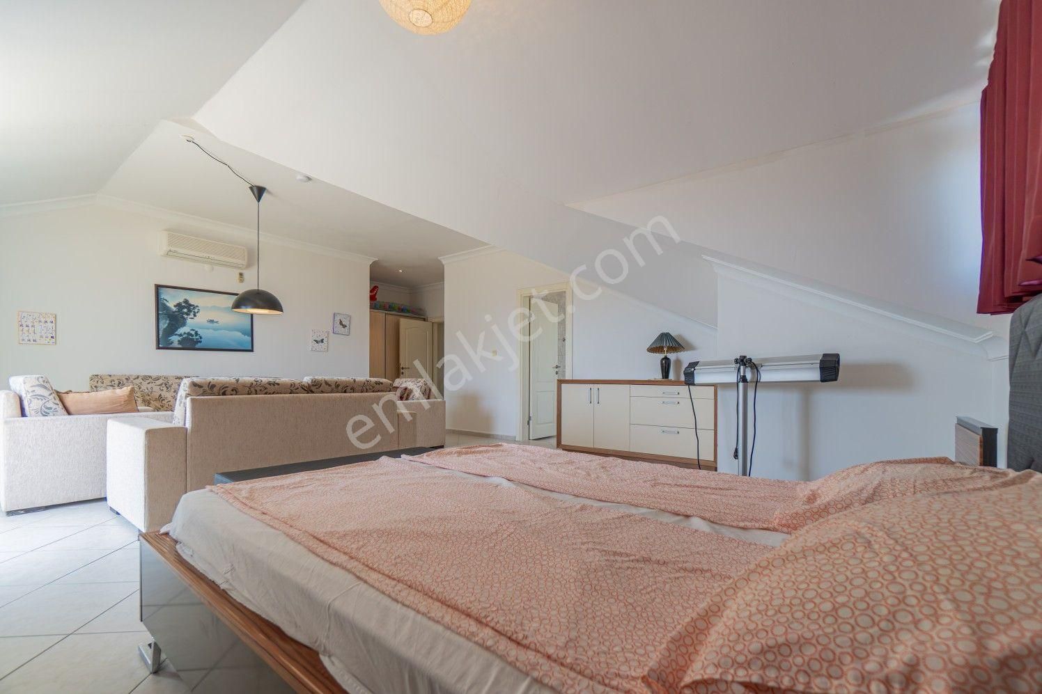 Alanya'da Satılık Deniz & Kale Manzaralı – Full Eşyalı 3+1 Dubleks Daire – Elit Cıty 4 - Görsel 23