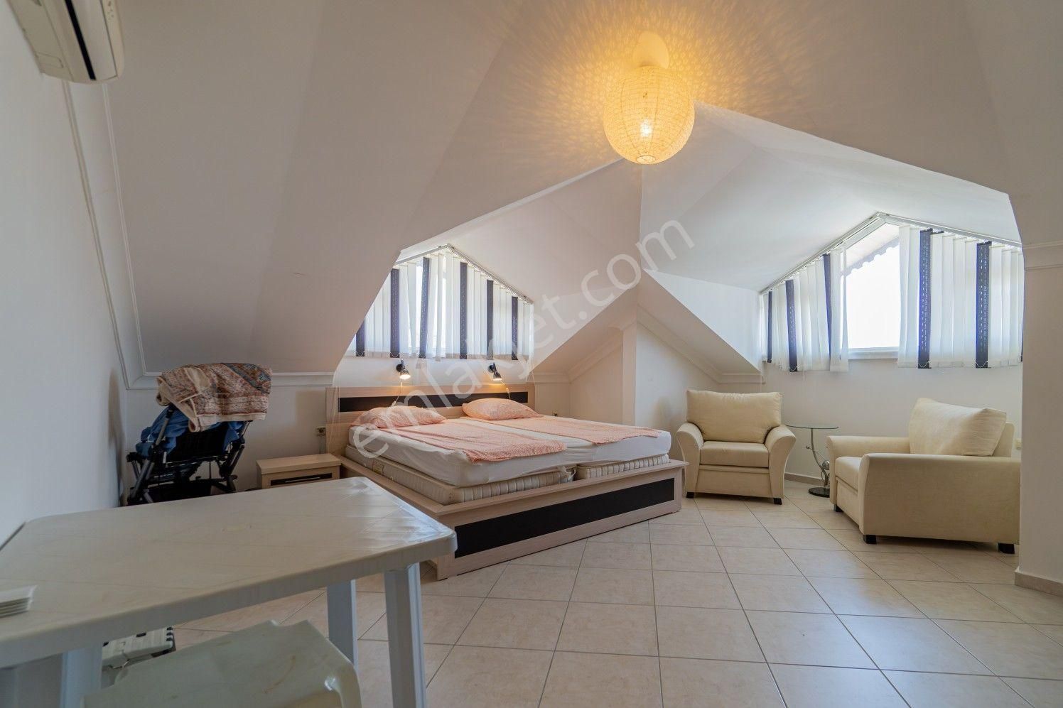 Alanya'da Satılık Deniz & Kale Manzaralı – Full Eşyalı 3+1 Dubleks Daire – Elit Cıty 4 - Görsel 17