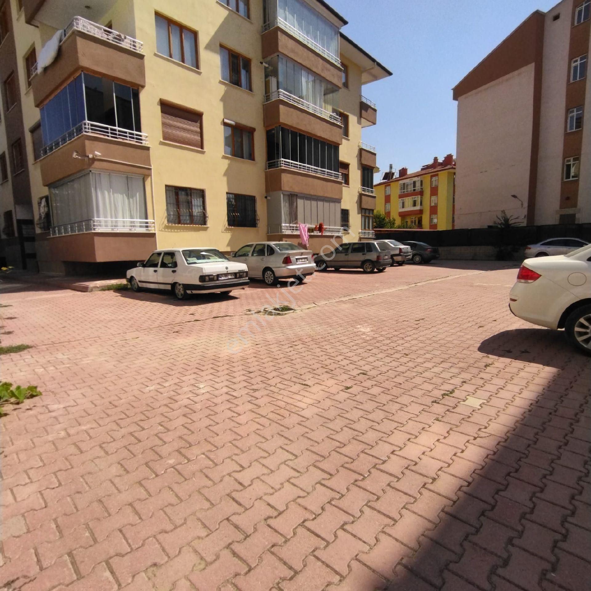 Konya Karatay Sariyakup Mah 3+1 Yatırıma Uygun