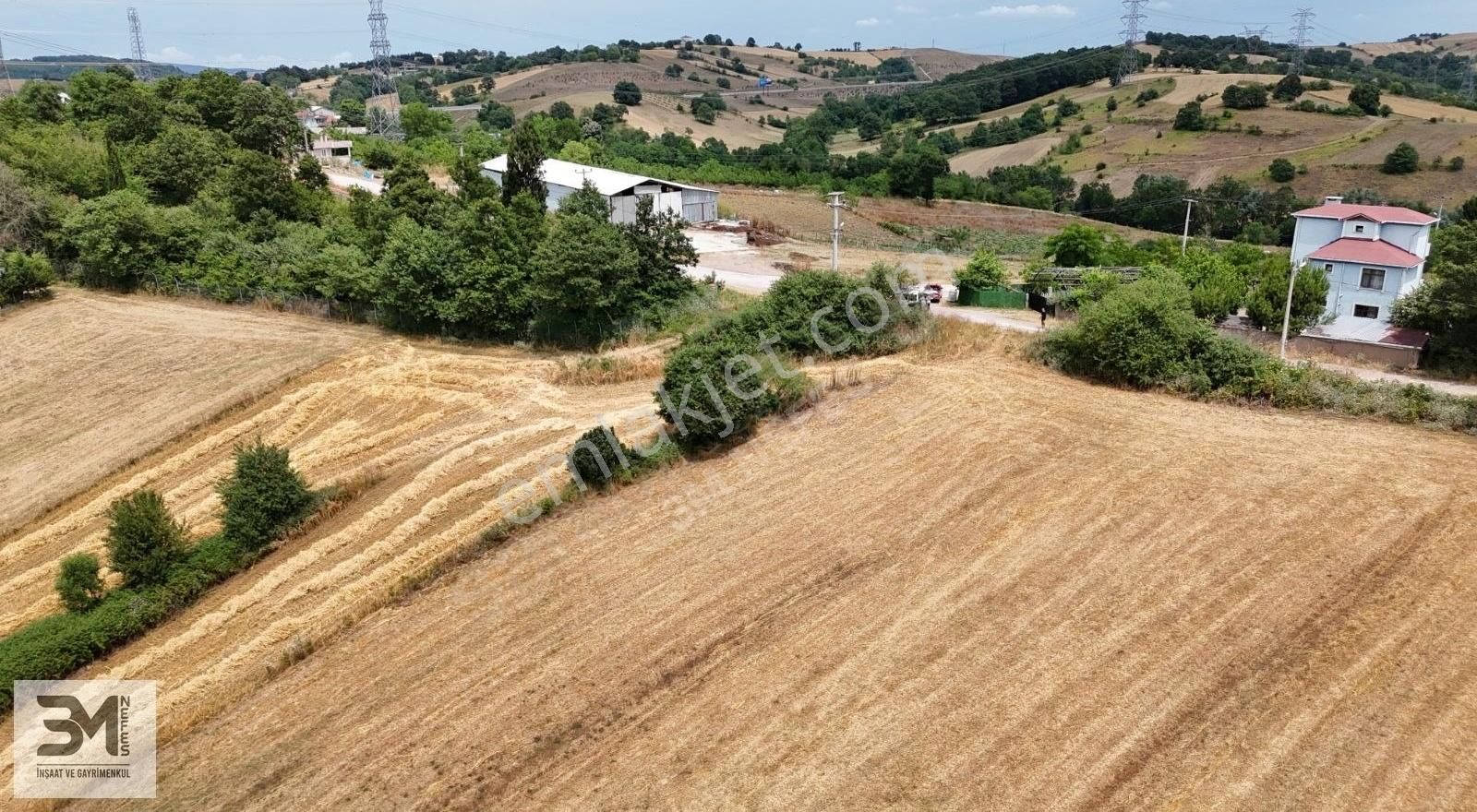 Kocaeli Sipahiler 9360 M2 Asfalta Sıfır Elektrik Su İmkanı