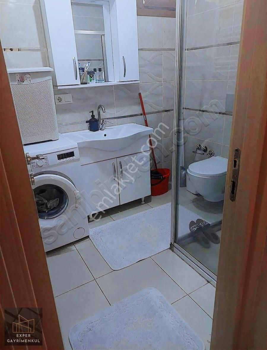 Mecidiyeköy 1+1 Cadde Üzeri Eşyalı Kiralık Daire