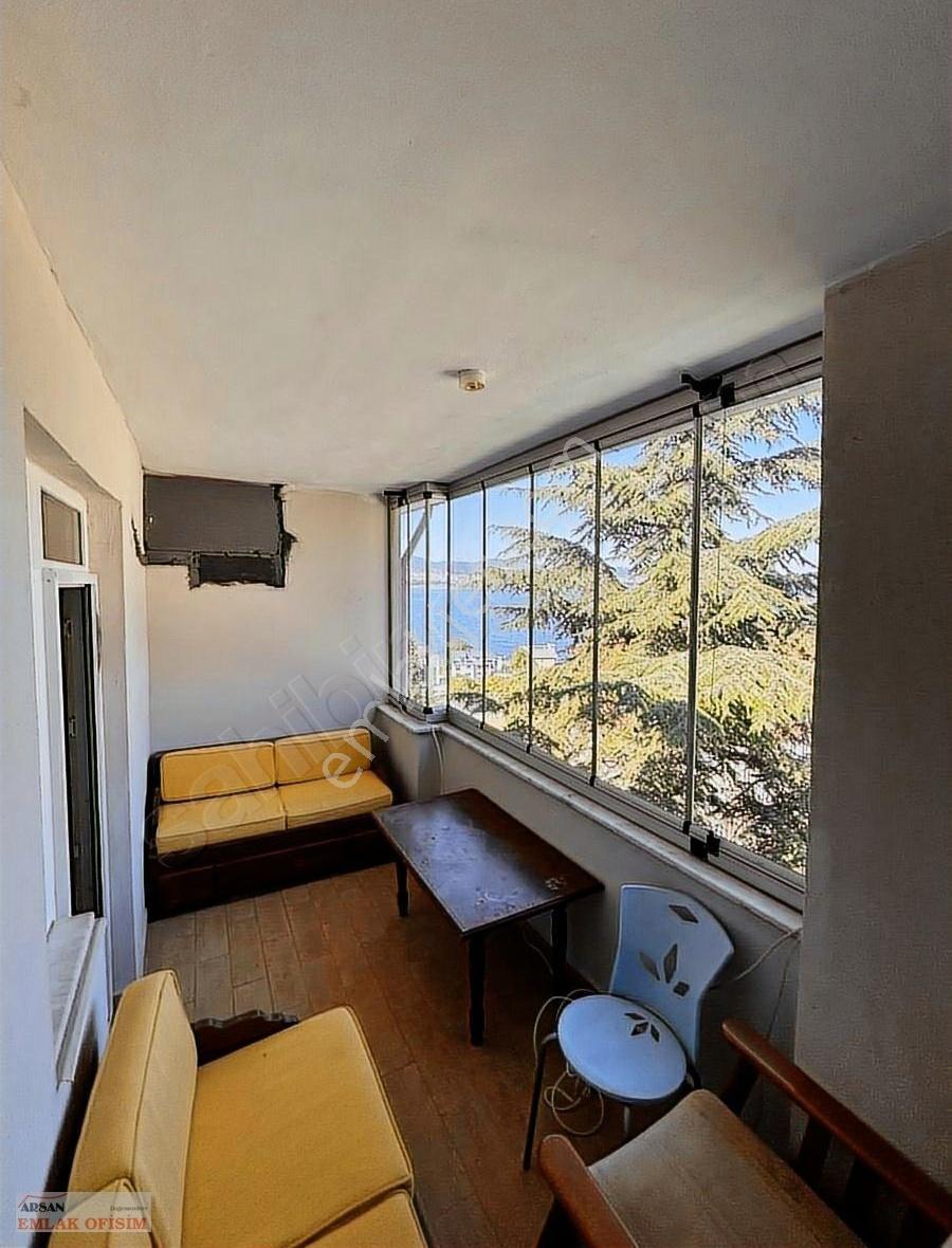 D.dere Kurtuluş Sitesi'nde Uygun Fiyatlı Deniz Manzaralı Daire - Görsel 2