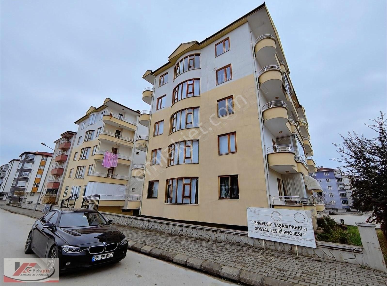Yer Konum Cephe Süper 4+1