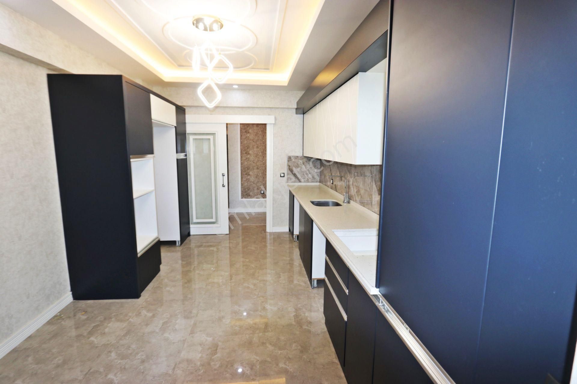 Fıstıklık İmam Çoban Çvr. Az Katlı Yerden Isıtmalı Ultralüx 3+1 - Görsel 3