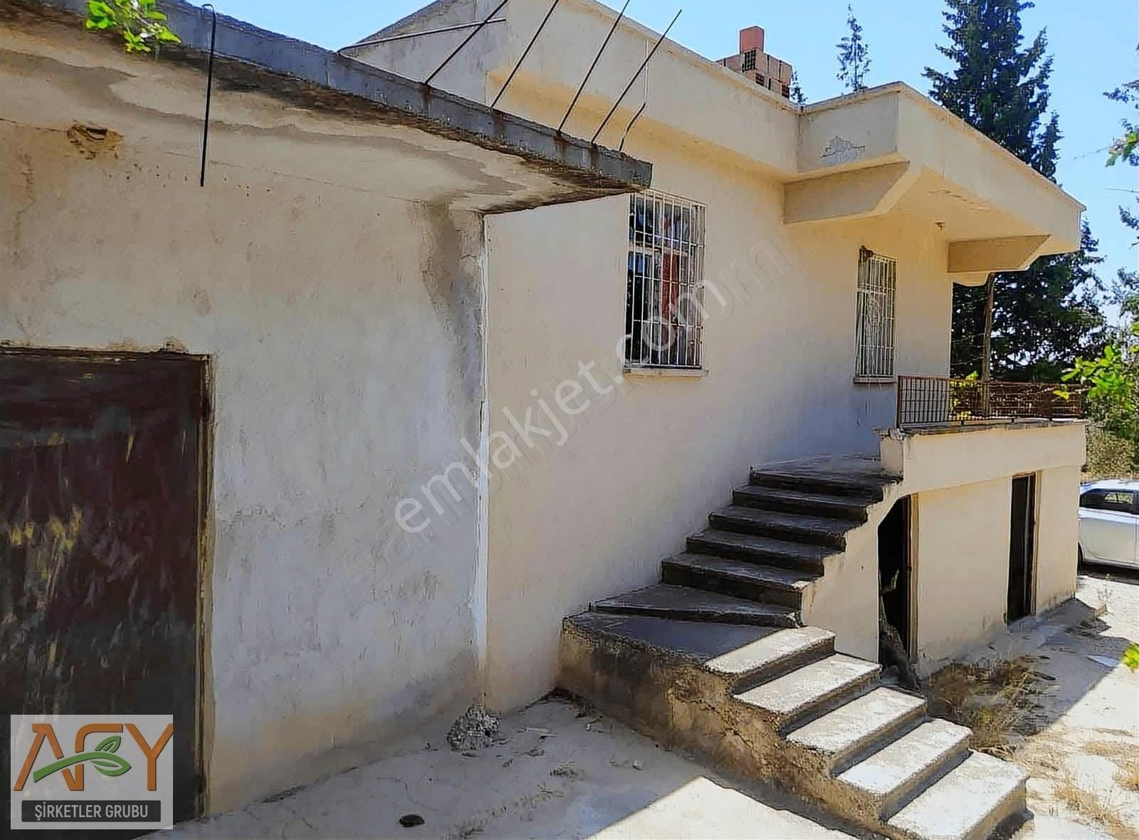Afy'den Yapıntı'da Yola Yakın Evi Suyu Elektriği Olan Zeytinlik - Görsel 2