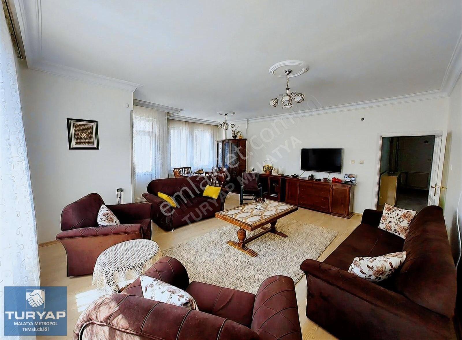 Turyap'tan Devlet Hastanesi Karşısı 3+1 Eşyalı Kiralık Daire