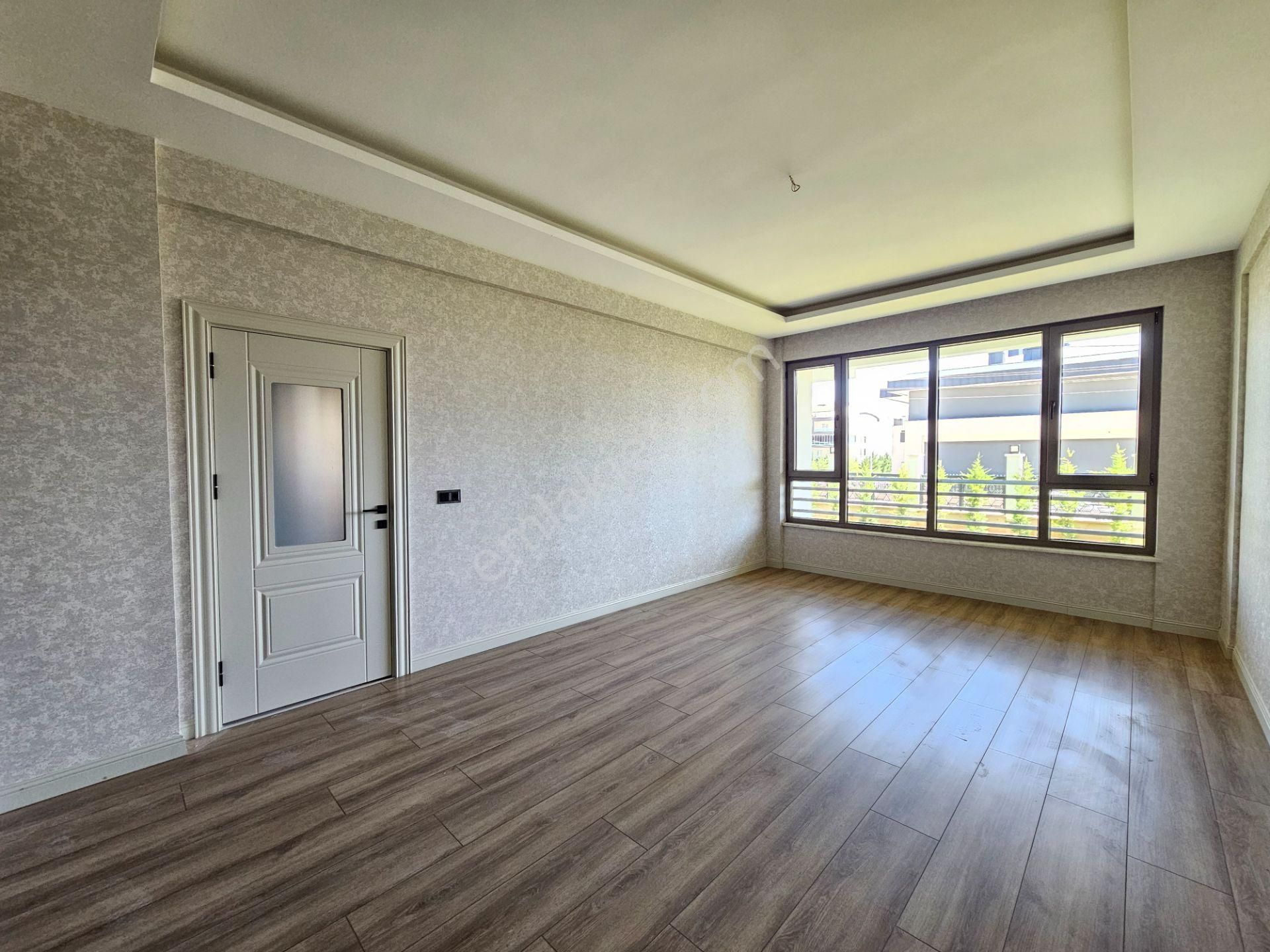 Şafak Caddesine Yakın İşyapar Gayrimenkul’den Satılık 3+1 Daire - Görsel 23