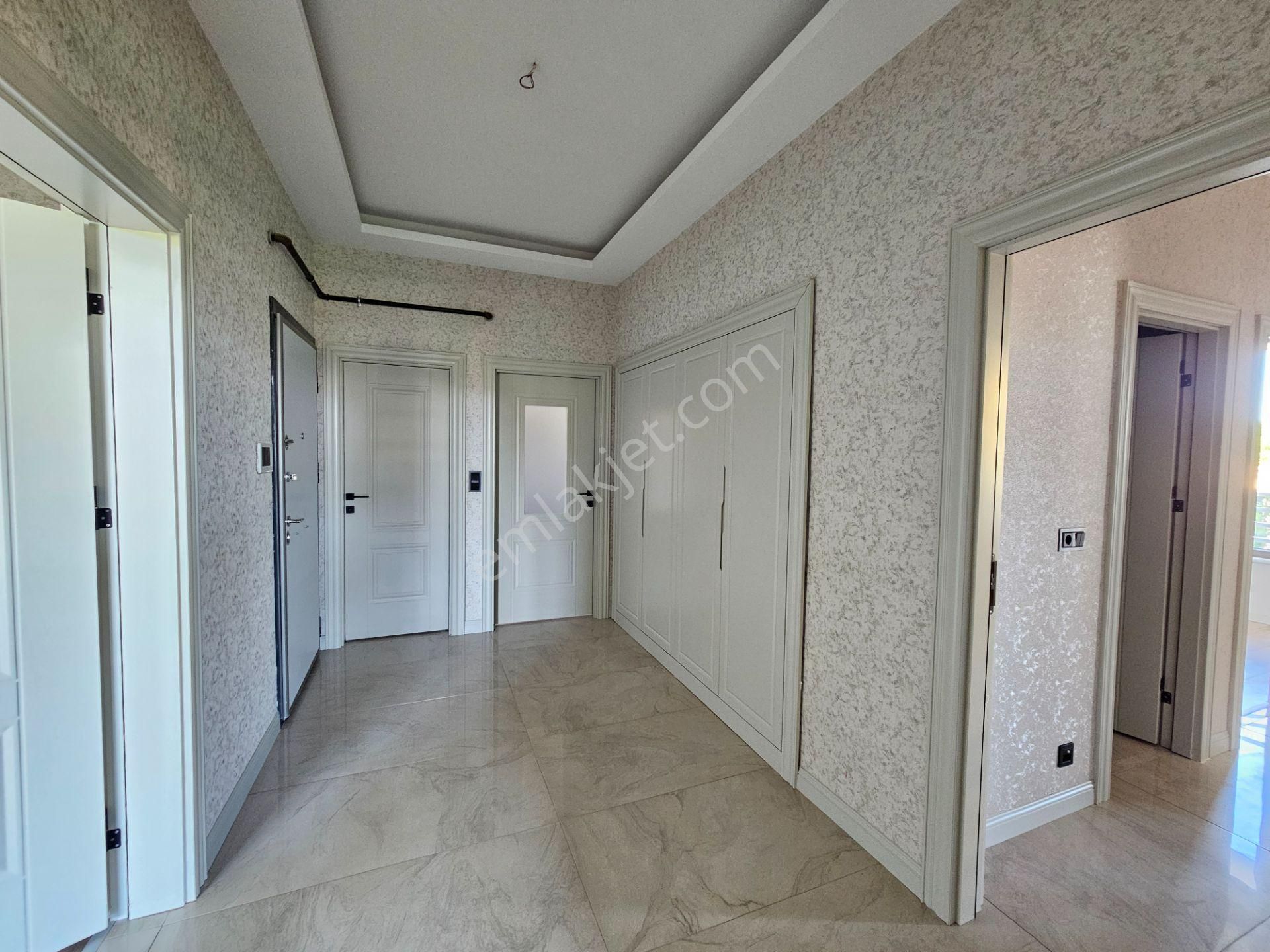 Şafak Caddesine Yakın İşyapar Gayrimenkul’den Satılık 3+1 Daire - Görsel 31