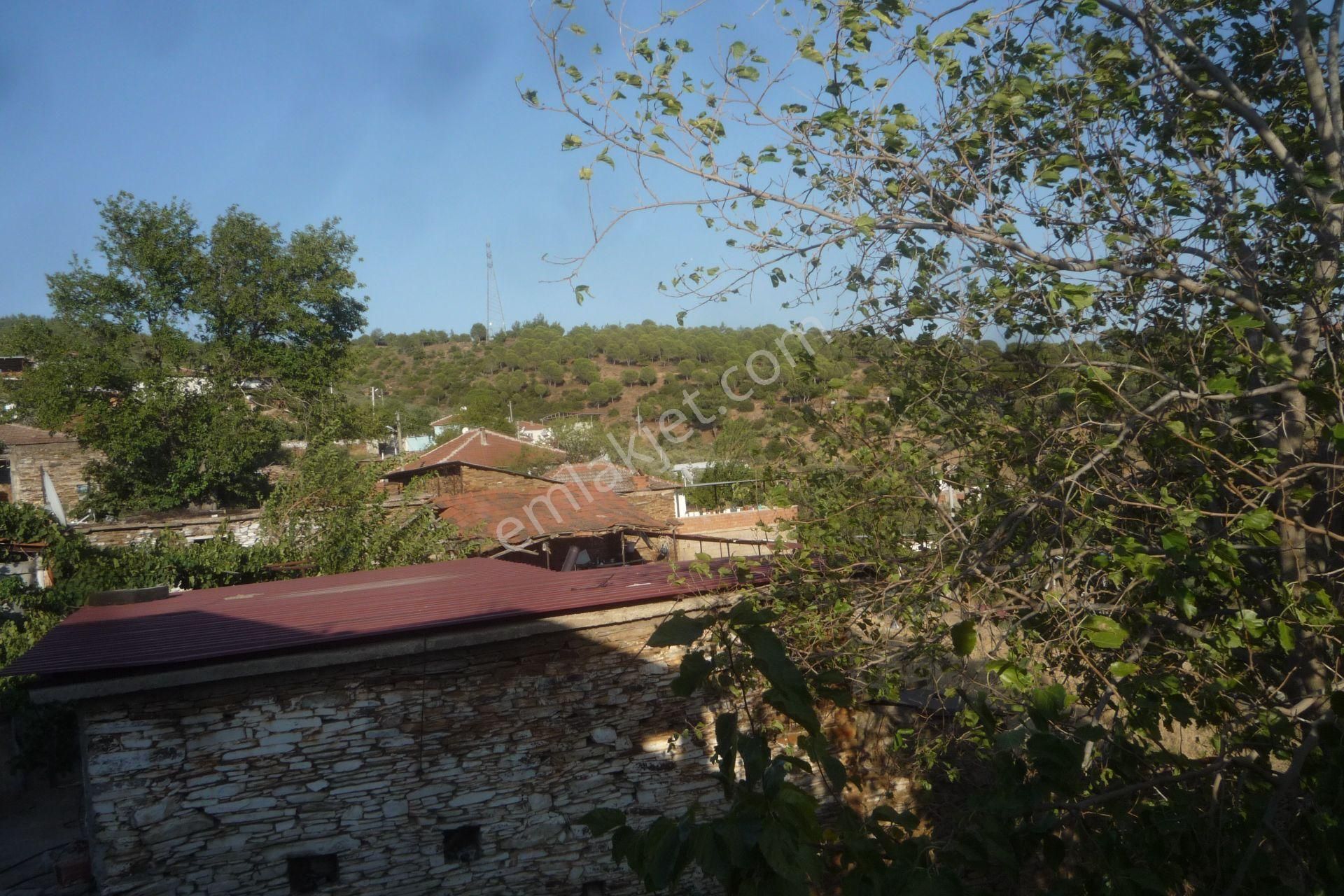 İzmir Torbalı Gold Emlaktan Satılık Bahçeli Köy Evi - Görsel 11