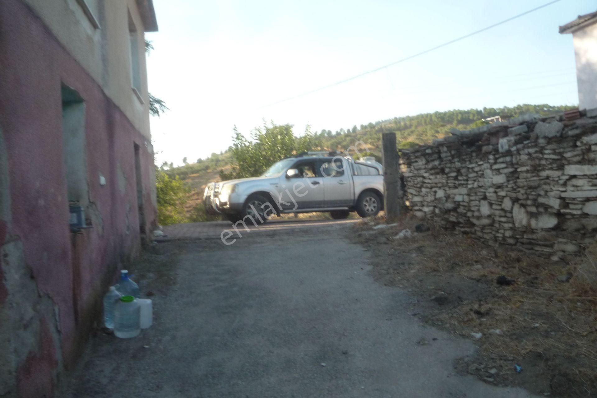 İzmir Torbalı Gold Emlaktan Satılık Bahçeli Köy Evi - Görsel 6