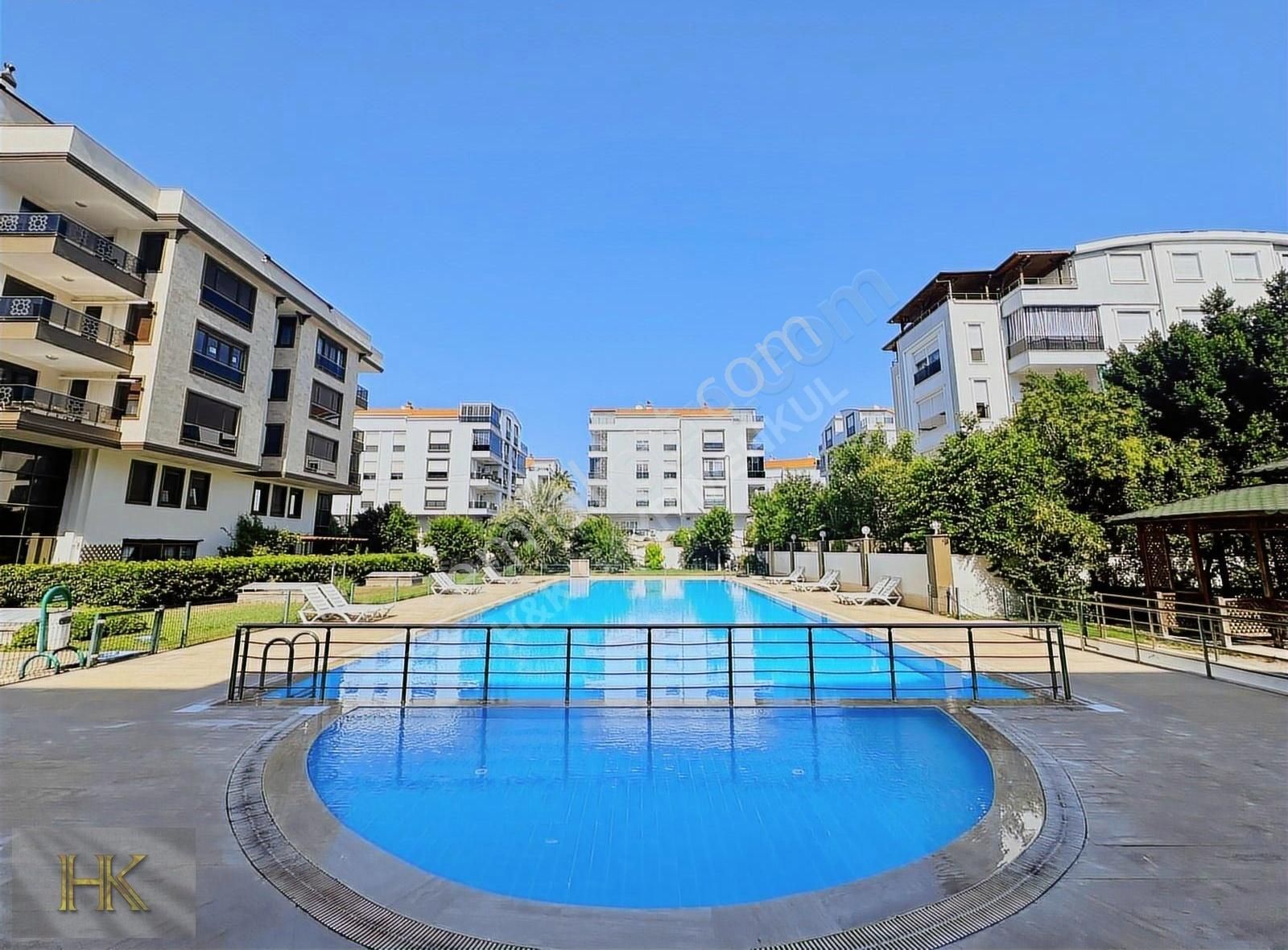 Konaklar Bölgesinde 4+1 250m2 Özel Bahçeli Satılık Dubleks Daire - Görsel 8