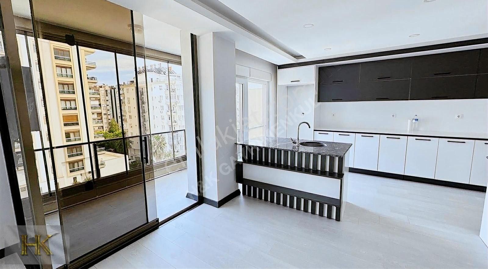 Molla Yusuf'ta Havuzlu Site İçerisinde 2+1 135m2 Satılık Daire - Görsel 6