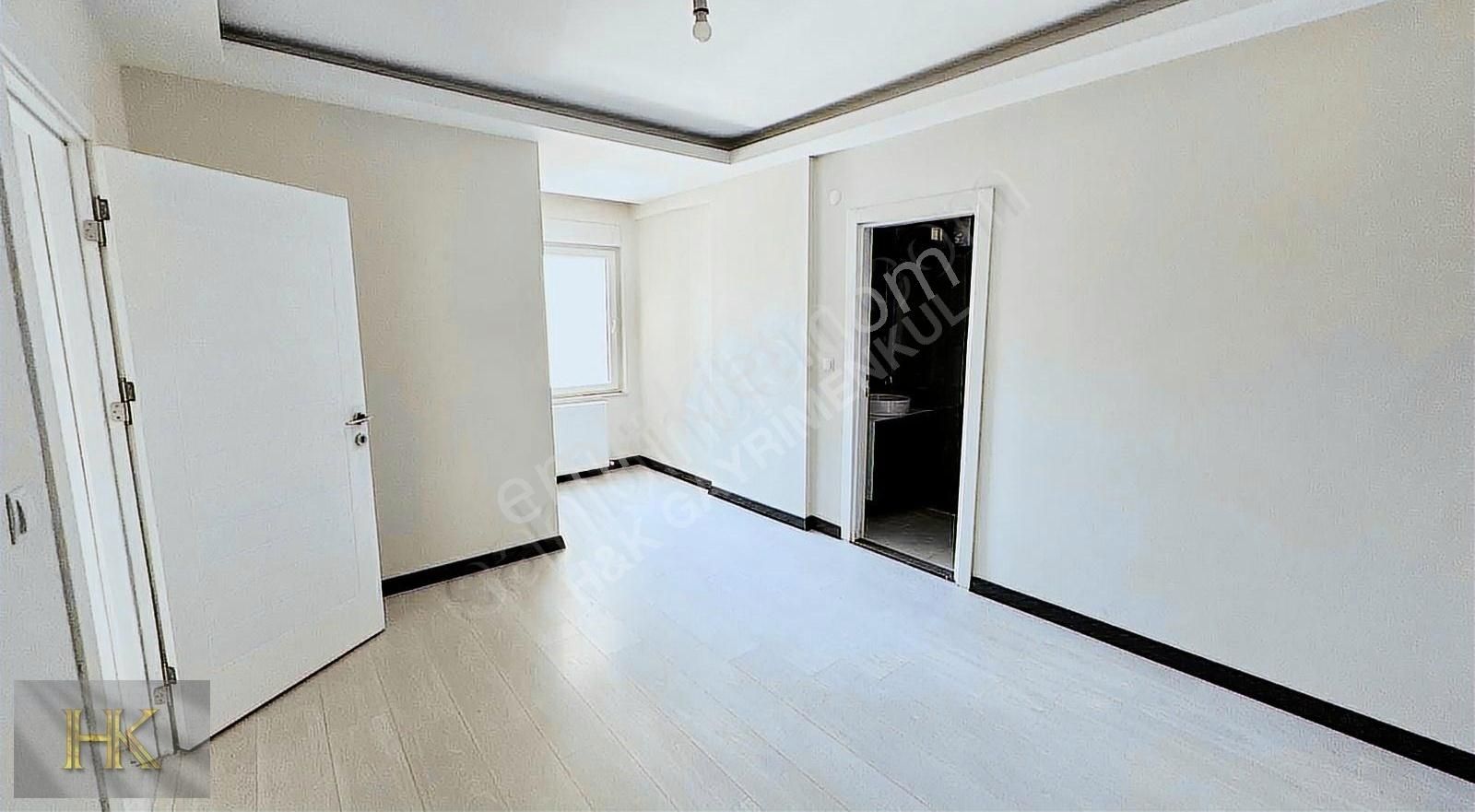 Molla Yusuf'ta Havuzlu Site İçerisinde 2+1 135m2 Satılık Daire - Görsel 9