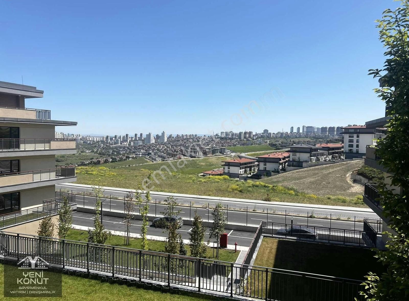 Yeni Konut- Bahçeşehir Vadi Evleri 130m2 Yandan Bahçeli 3+1!