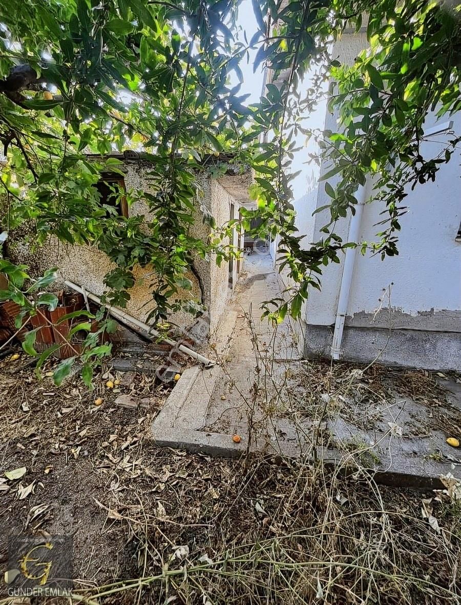 Aliağa Merkezde 102 Evler De Satılık Müstakil Ev - Görsel 5