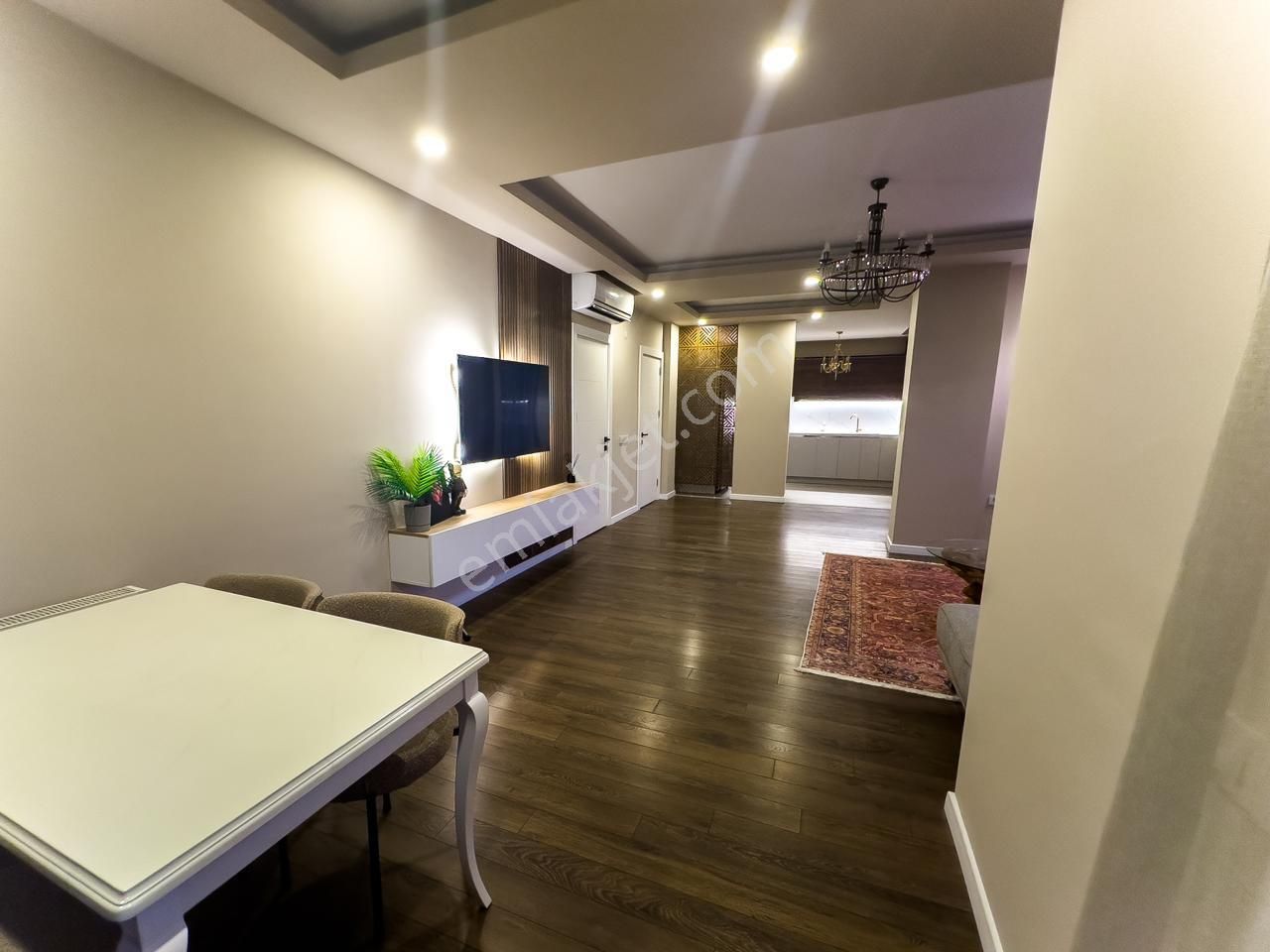 Denize Yürüme Mesafesinde, Yüzme Havuzlu, Kapalı Otoparklı 3+1 Dubleks - Görsel 3