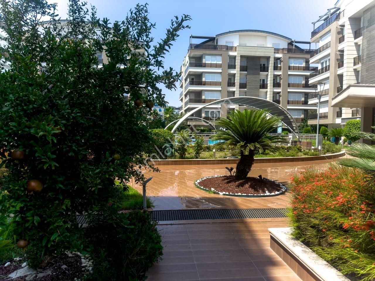 Denize Yürüme Mesafesinde, Yüzme Havuzlu, Kapalı Otoparklı 3+1 Dubleks - Görsel 19