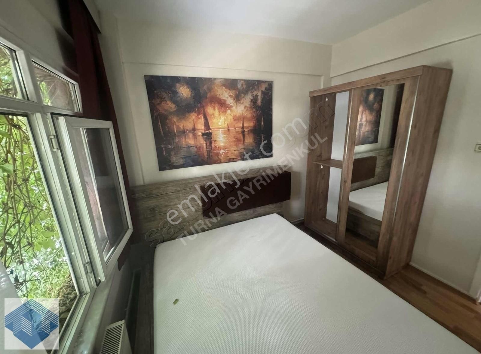 Eşyalı Kiralık 2+1 Daire (4 Levent Metroya 300metre Mesafede)