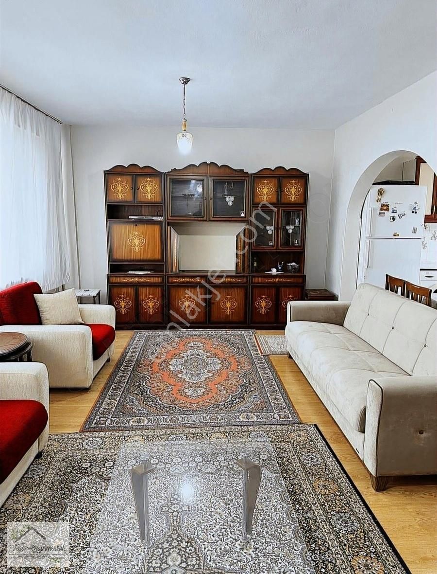 Selimpaşa E5 Yakın 2 Katlı 3+1 Bahçeli Müstakil Ev Satılık - Görsel 23