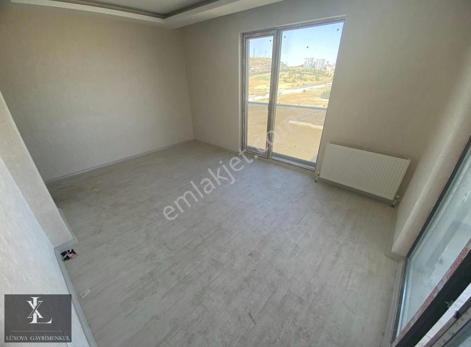 Ovacıkta Forum Avm Yakını 4+1 200 M2 Teras Balkonlu Kupon Daire - Görsel 4