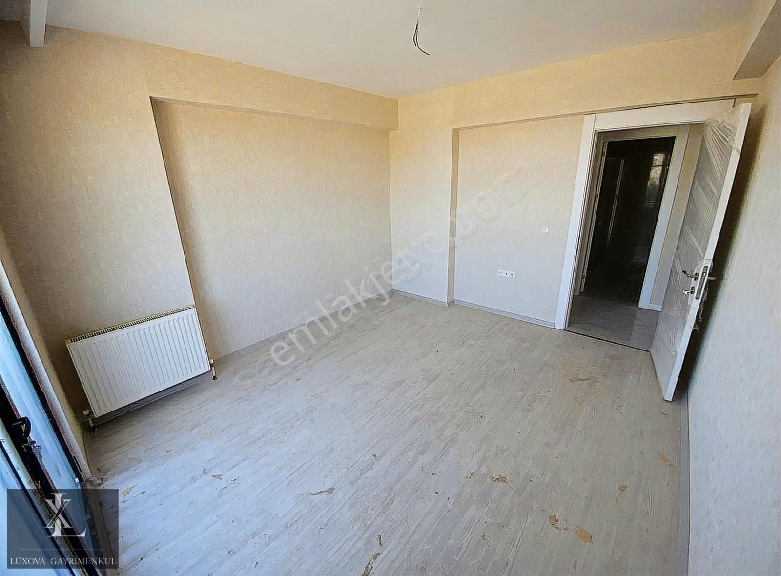 Ovacıkta Forum Avm Yakını 4+1 200 M2 Teras Balkonlu Kupon Daire - Görsel 3