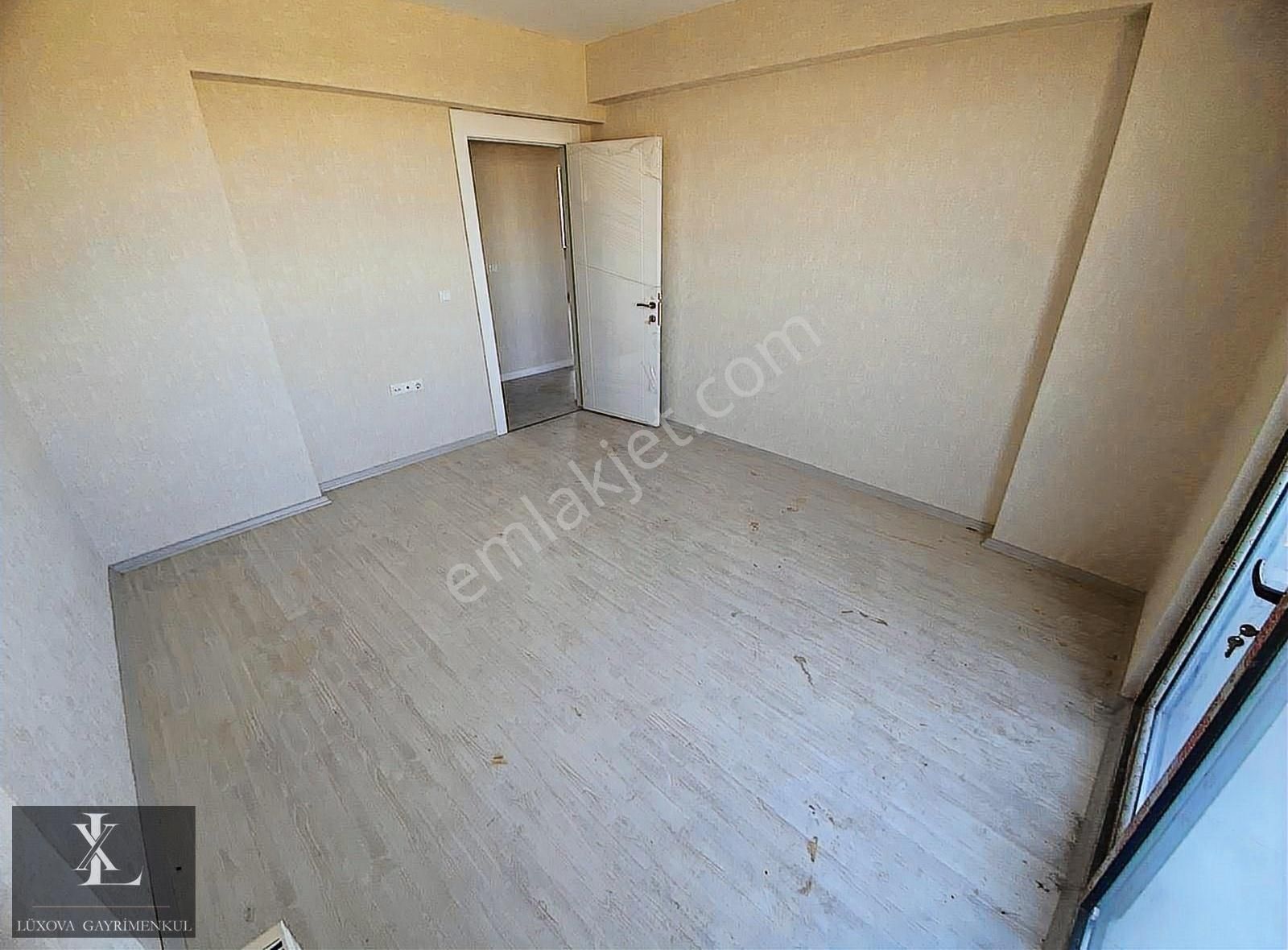 Ovacıkta Forum Avm Yakını 4+1 200 M2 Teras Balkonlu Kupon Daire - Görsel 6