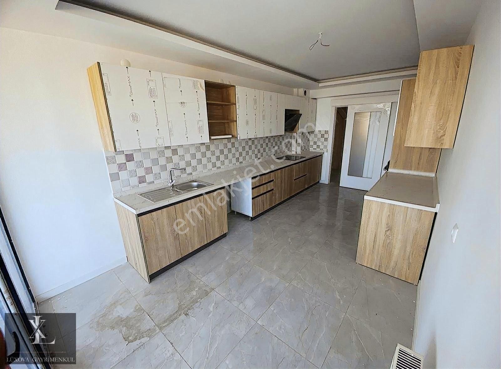 Ovacıkta Forum Avm Yakını 4+1 200 M2 Teras Balkonlu Kupon Daire - Görsel 21