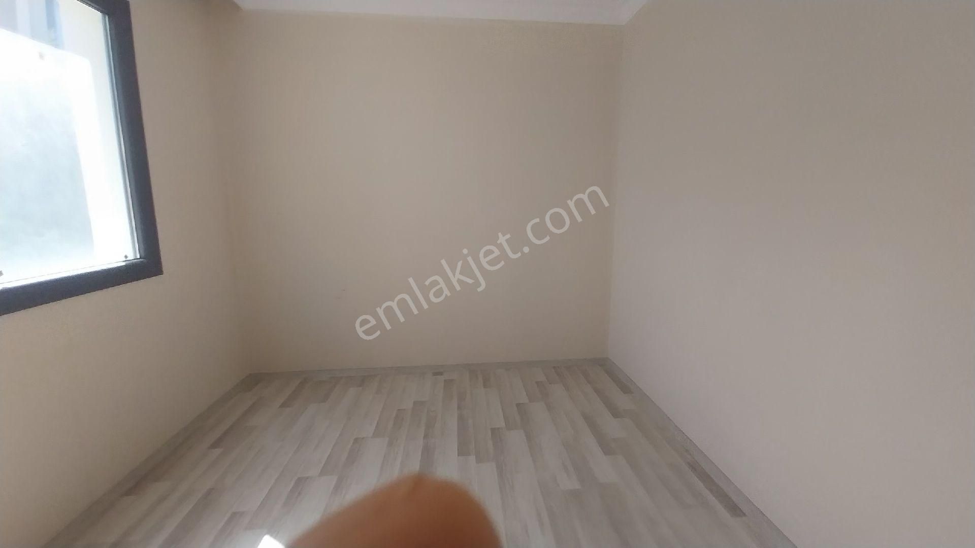 Buca Hürrüyet Mahallesinde Ara Kat Kapalı Mutfak Asansörlü Daire Satılıktır - Görsel 7