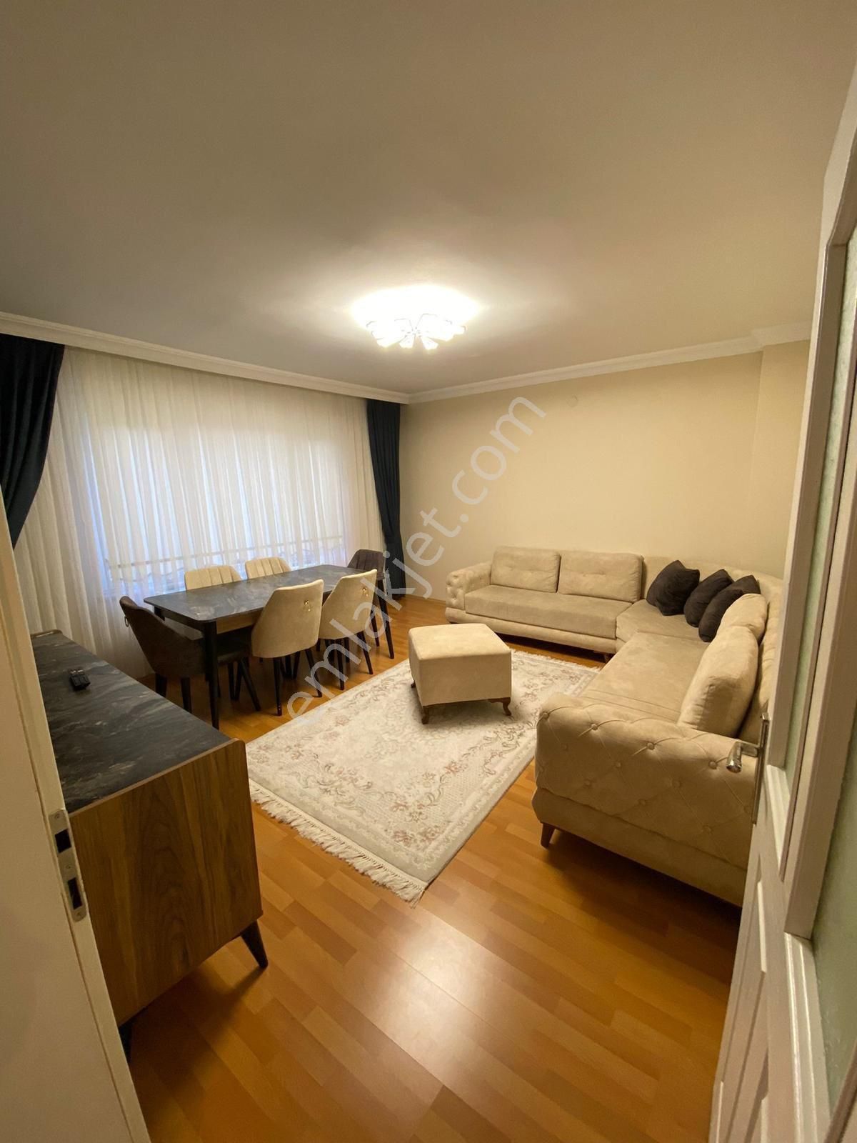 Velibaba Mahallesinde Site İçerisinde 2+1 Daire