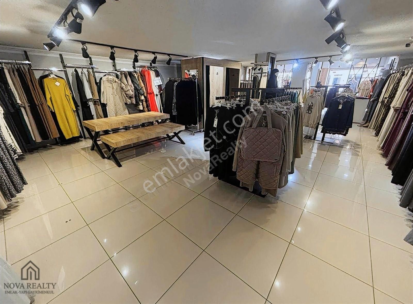 Nova Realty'den Çarşı Merkezde Harika Fırsat Dükkan - Görsel 2