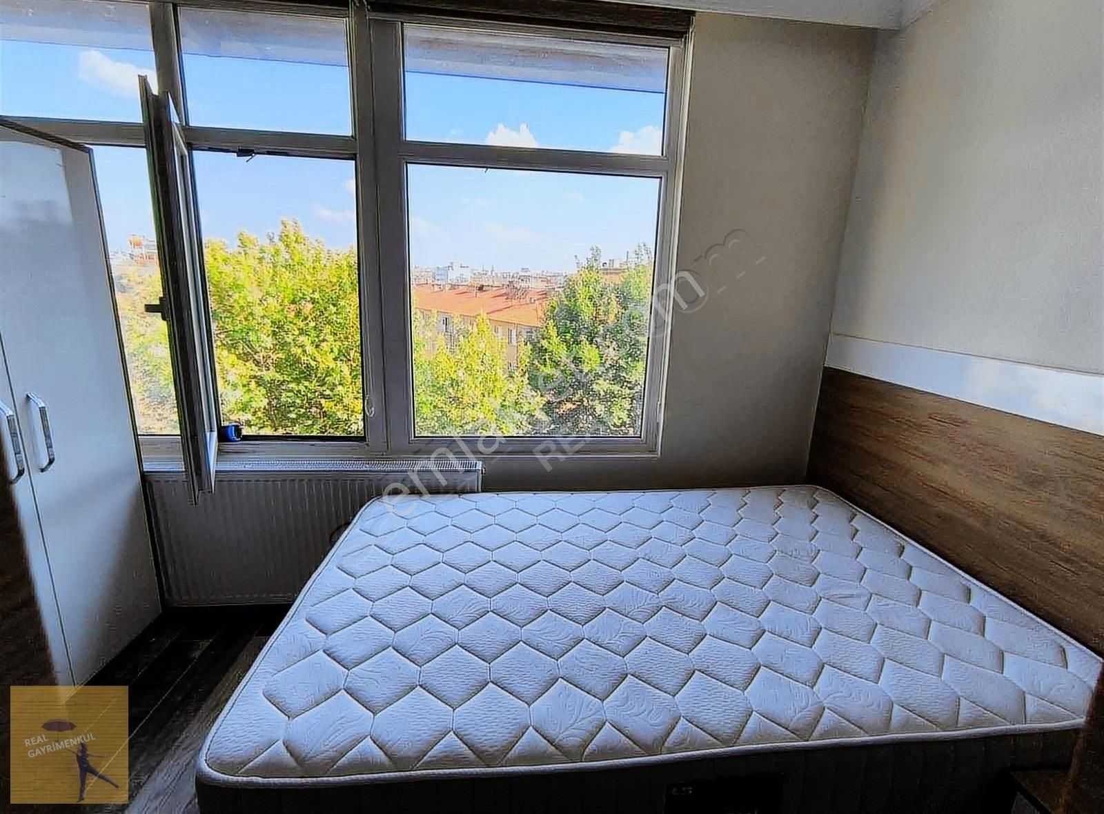 Binevlerde Kiralık 1+0 Eşyalı Stüdyo Daire