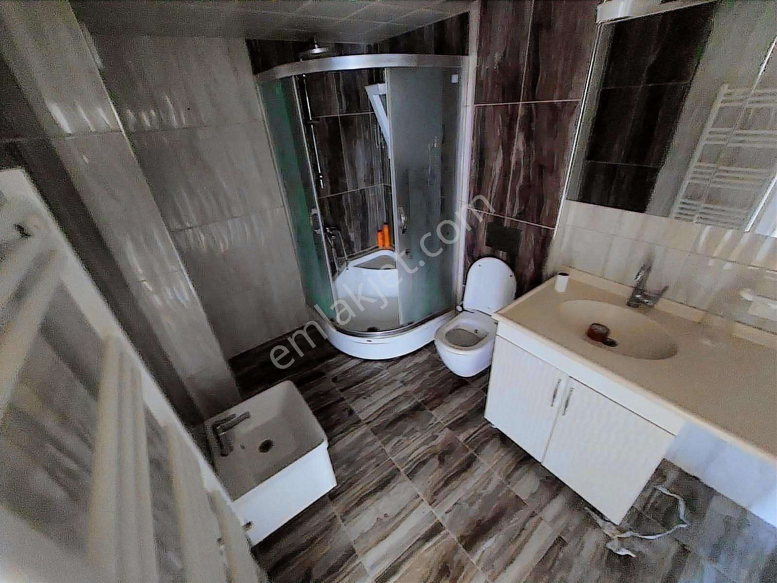 Bayraklı Mansuroğlunda Ön Cephe Ana Cadde Takasa Açık 3+1 Daire - Görsel 2