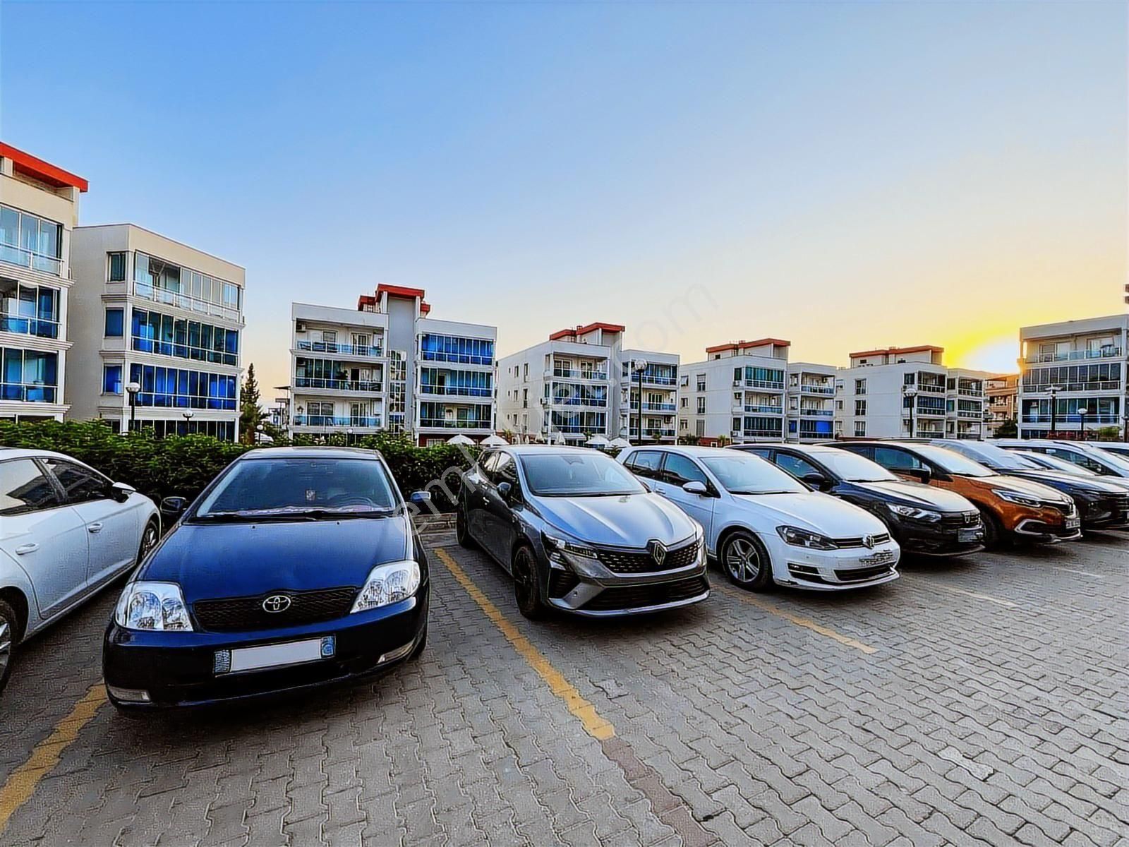 Bayraklı Osmangazi Havuzlu Site İçi 2+1 Daire - Görsel 3