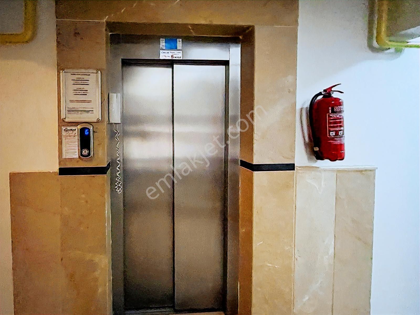 Bayraklı Osmangazi Havuzlu Site İçi 2+1 Daire - Görsel 20