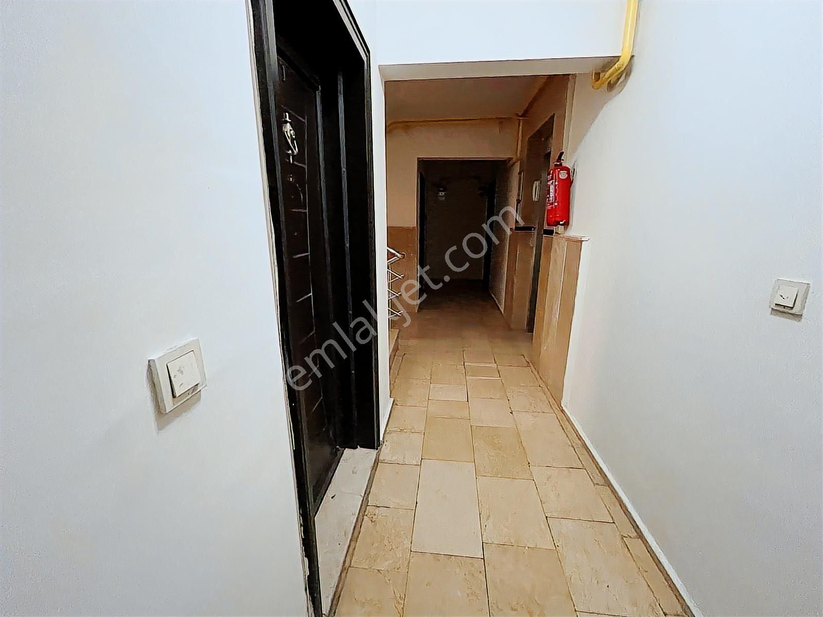 Bayraklı Osmangazi Havuzlu Site İçi 2+1 Daire - Görsel 26