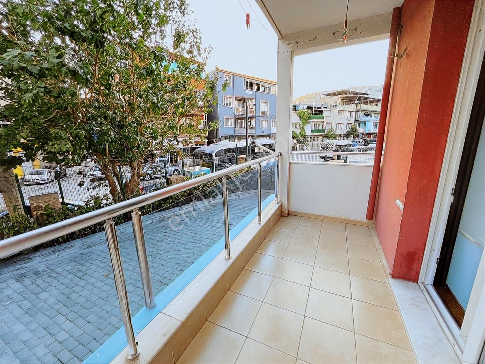 Bayraklı Osmangazi Havuzlu Site İçi 2+1 Daire - Görsel 24