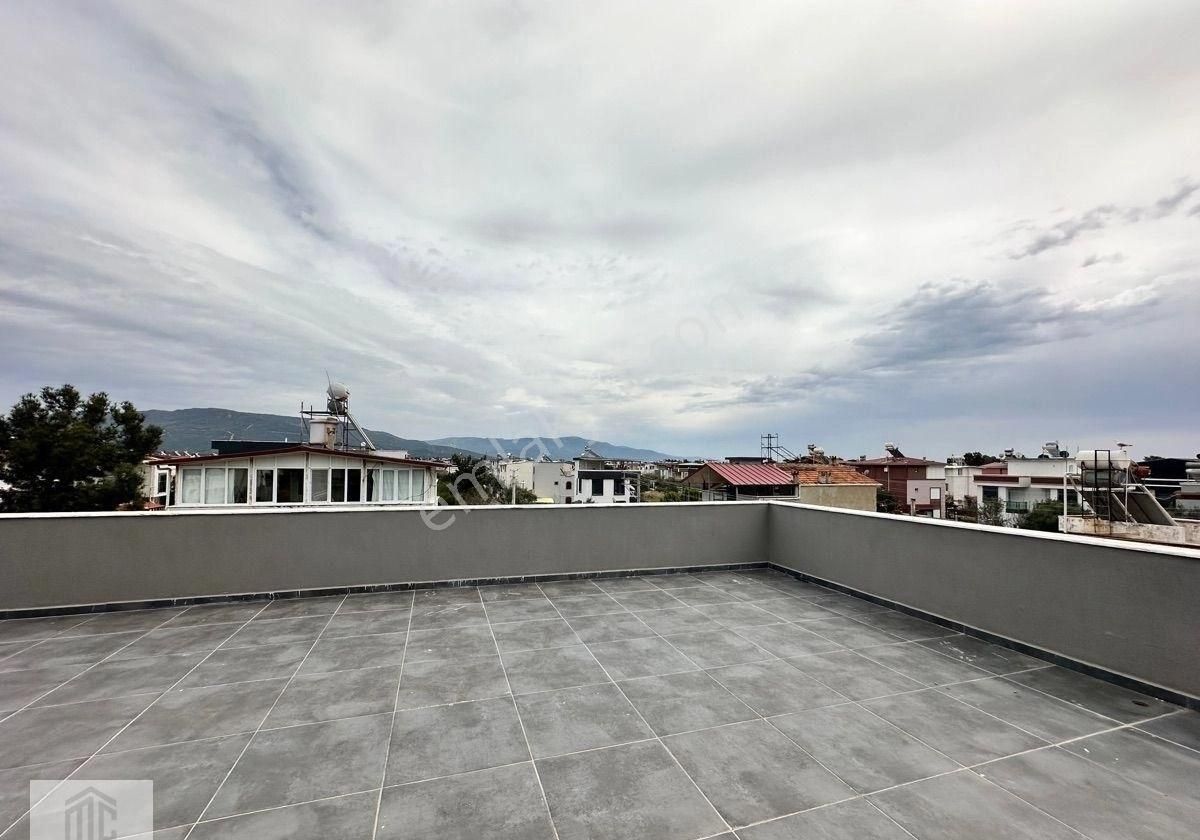 Seferihisar Doğanbey Cumhuriyette 3+1 Satılık Müstakil Villa Denize Yakın 750 Metre - Görsel 16