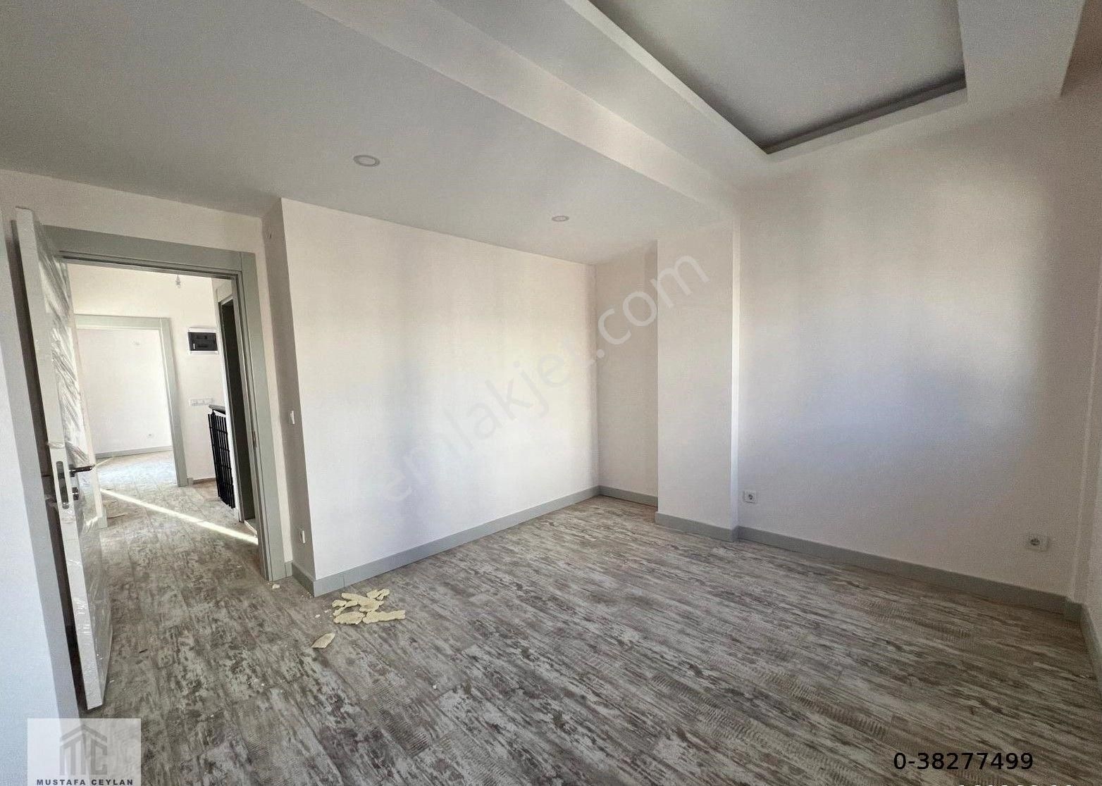 Seferihisar Akarcada 430m2 Arsa İçinde 4+1 Müstakil Villa /// Zemin Katta Yatak Odası Var - Görsel 19