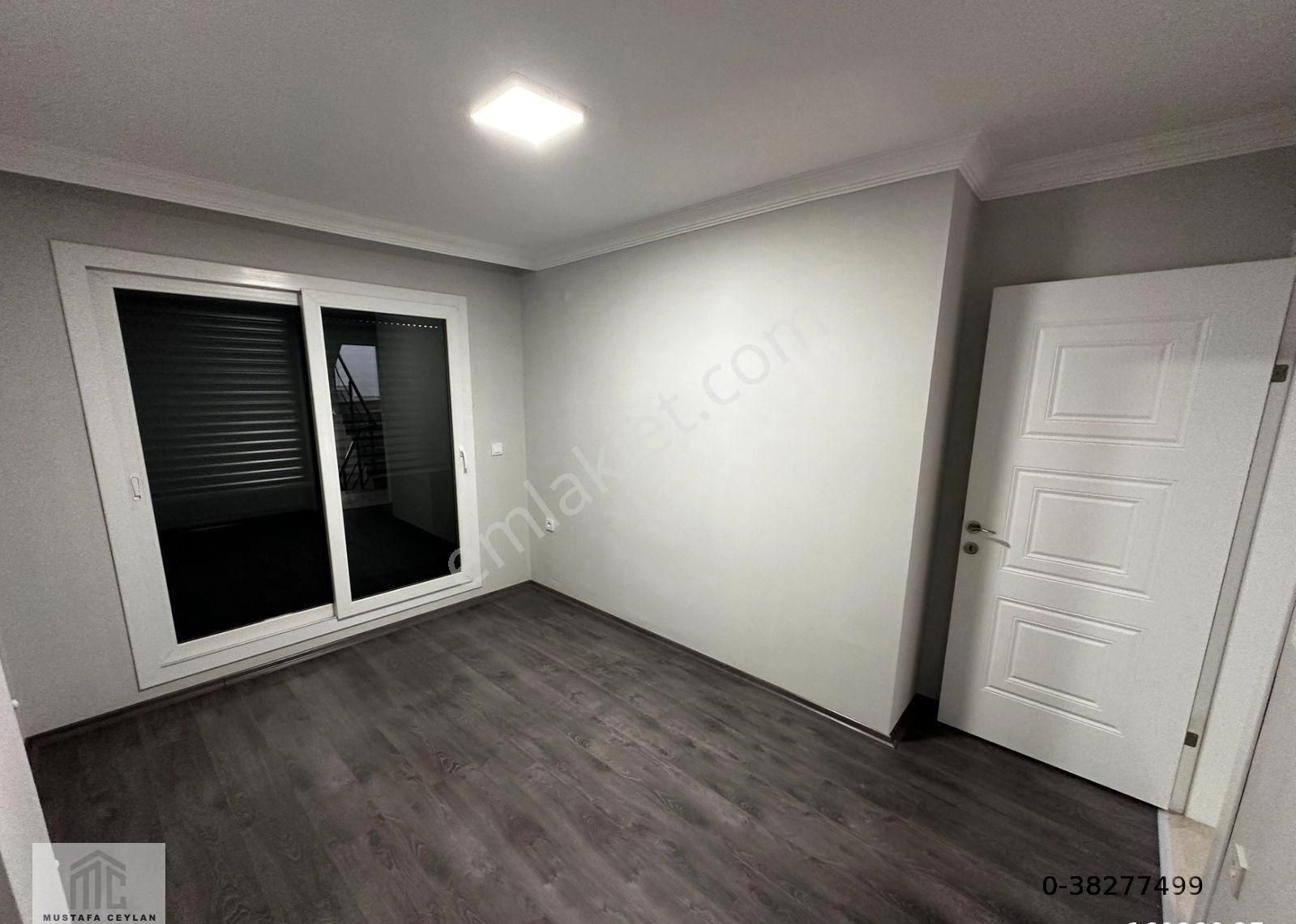 Seferihisar Doğanbeyde 3+1 Tribleks Villa / 2 Banyo / Geniş Bahçeli Lüks Villa Satılık - Görsel 16