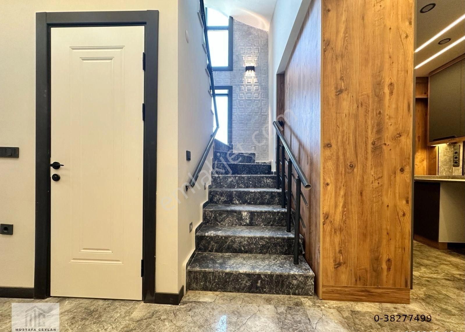 Seferihisar Doğanbeyde 4+1 Satılık Müstakil Lüks Villa Doğa Ve Deniz Manzaralı - Görsel 23